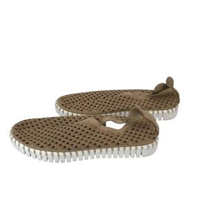 Isle Jacobsen Women’s Tan White Tulip Platform Loafer Sneaker EU 39 US 9